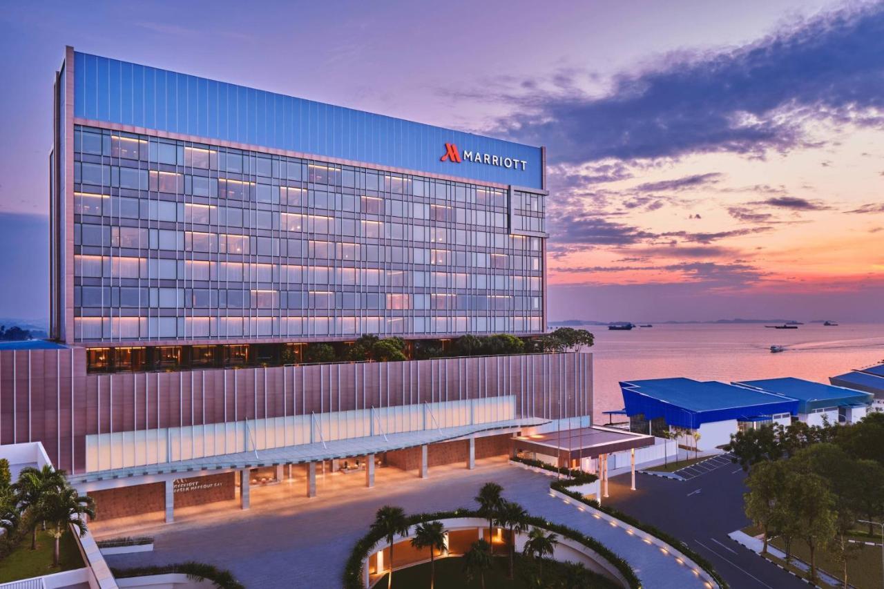 Batam Marriott Hotel Harbour Bay Nagoja Zewnętrze zdjęcie