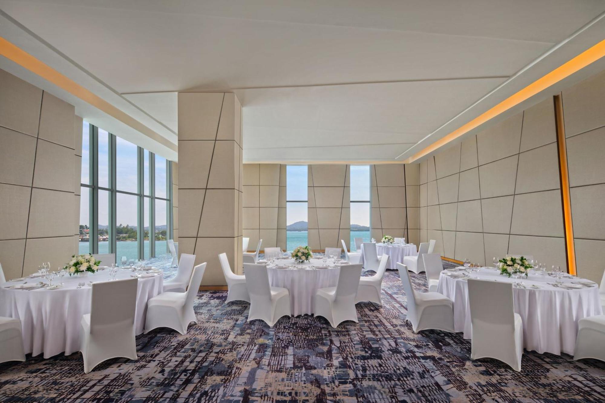 Batam Marriott Hotel Harbour Bay Nagoja Zewnętrze zdjęcie